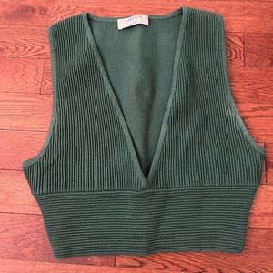 Babaton Sculpt Knit Deep V Tank – Dark Green